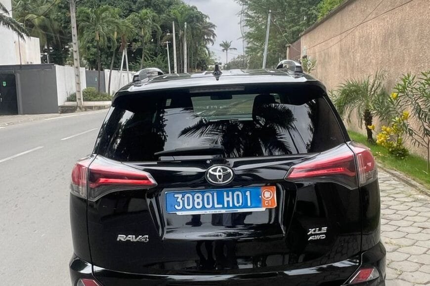Toyota RAV 4 à louer