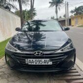 Hyundai AVANTE à louer