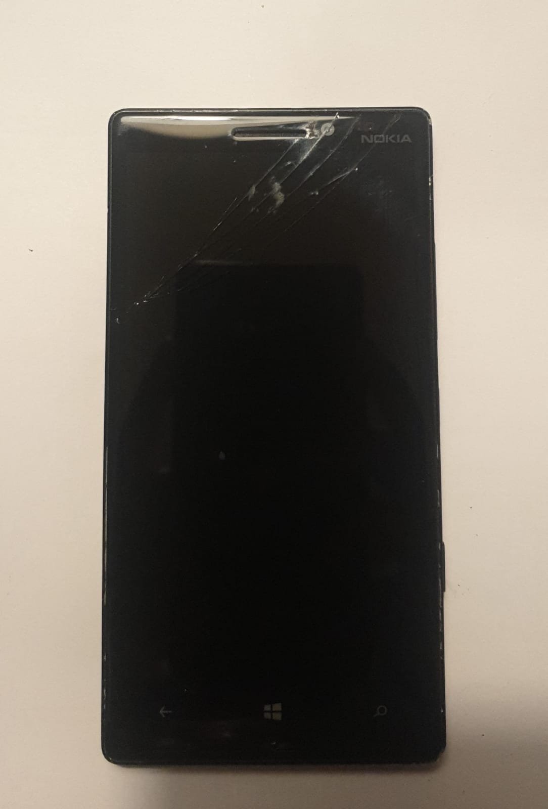 Nokia Lumia 930 Windows phone