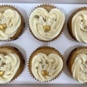 6 cupcakes love 🧁