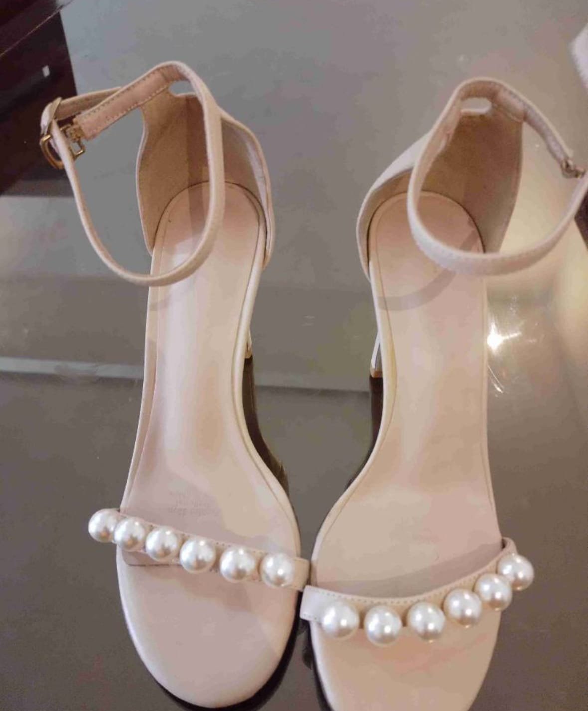 Sandales à talons hauts