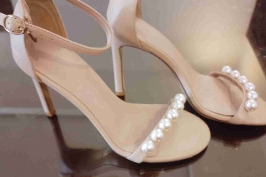 Sandales à talons hauts