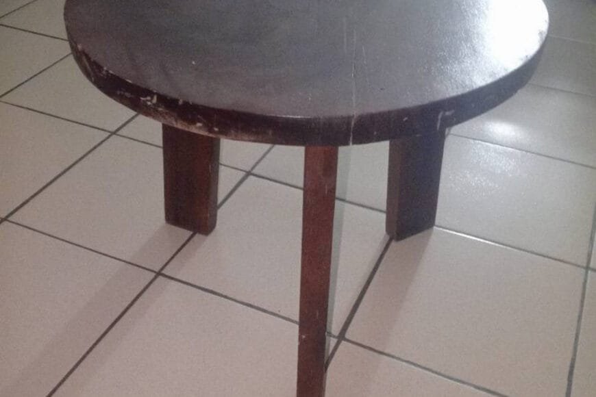 Petite table d’occasion