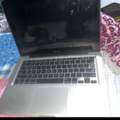 MacBook Pro 2011 d’occasion