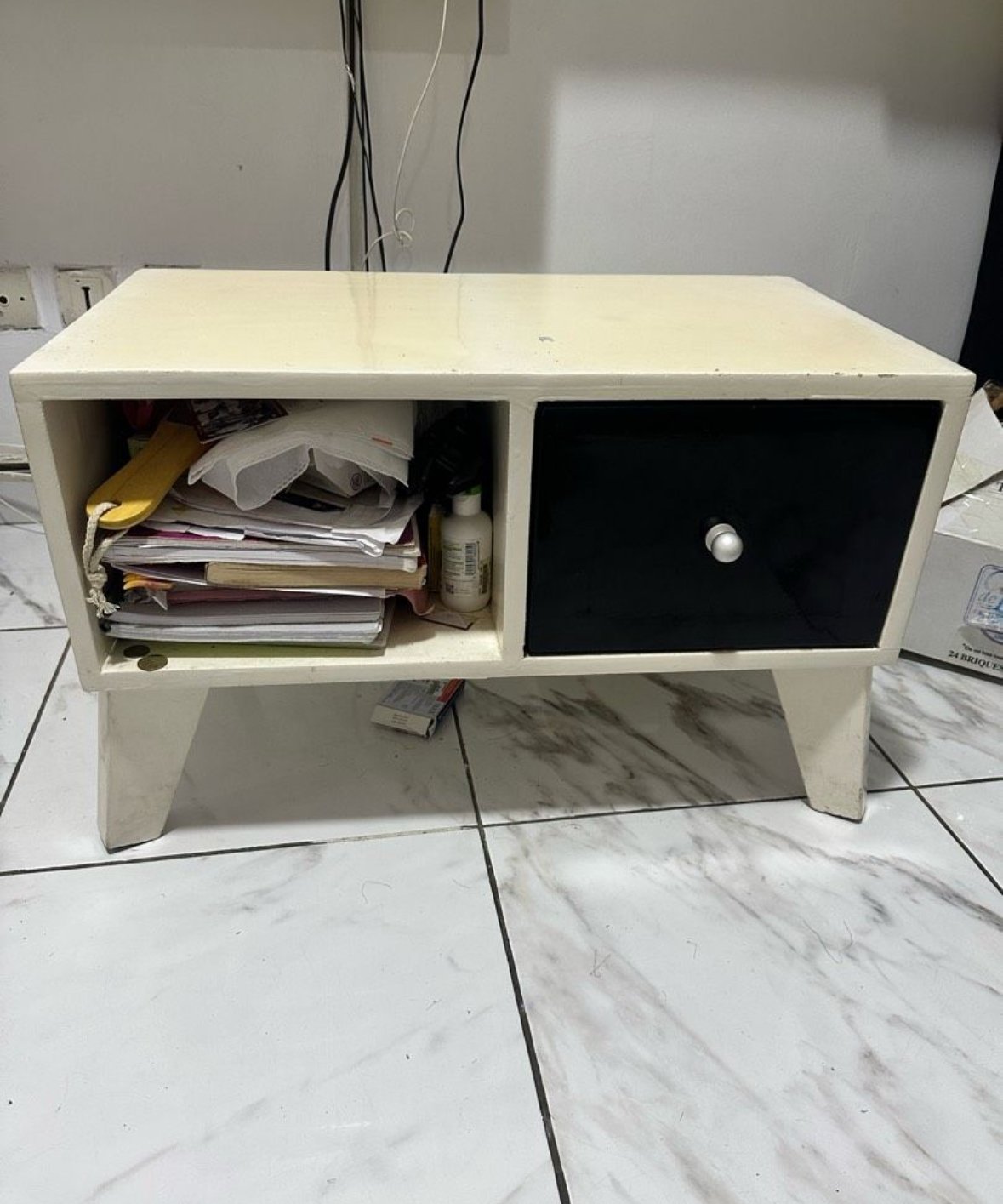 Ensemble meuble TV et sa table