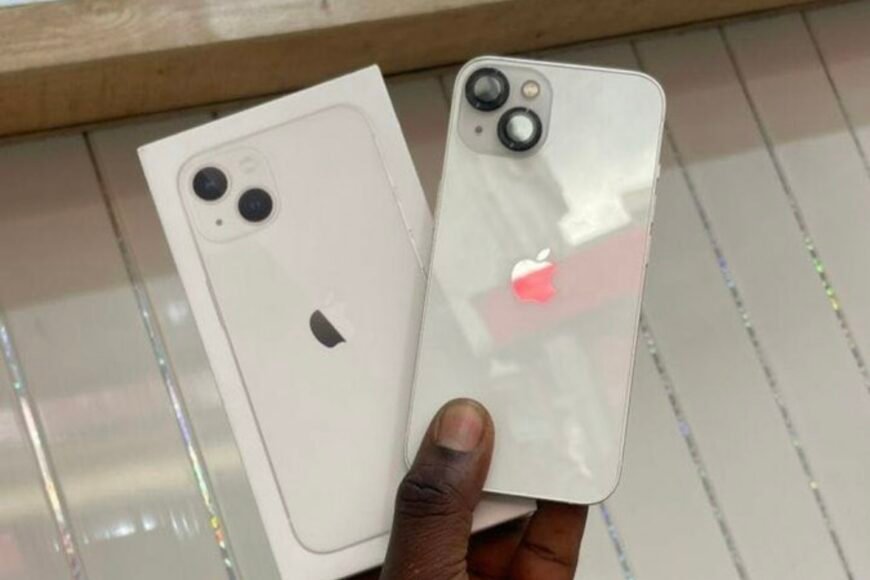 iPhone 13 simple Blanc Neuf