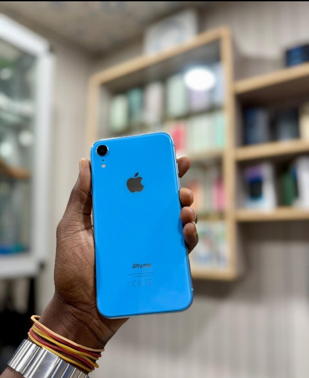 iPhone XR 64gb bleu