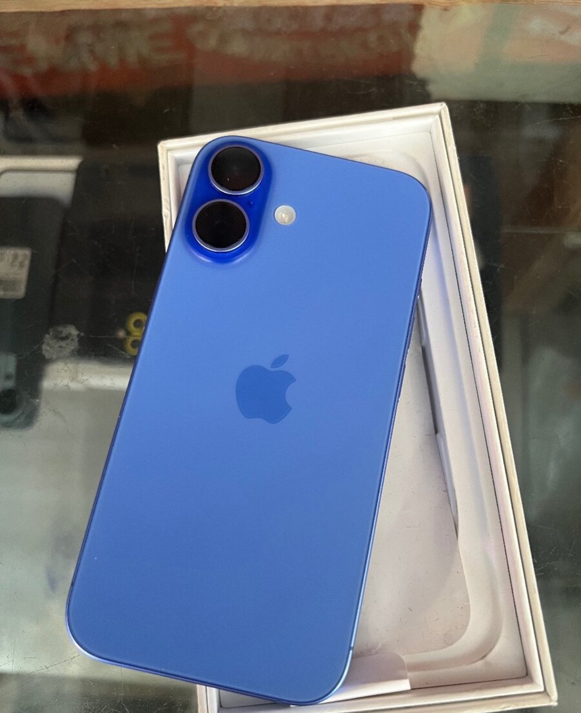 iPhone 16 simple 128Go