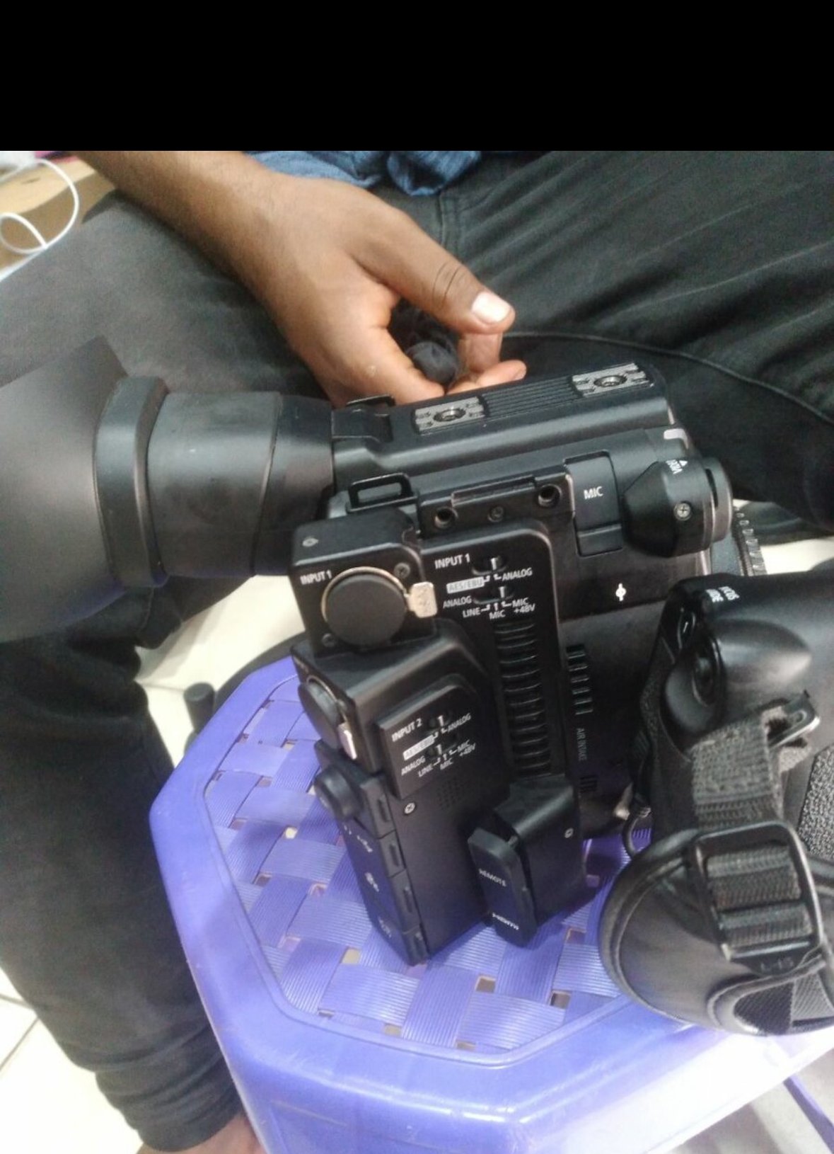 Appareil photo EOS C 200