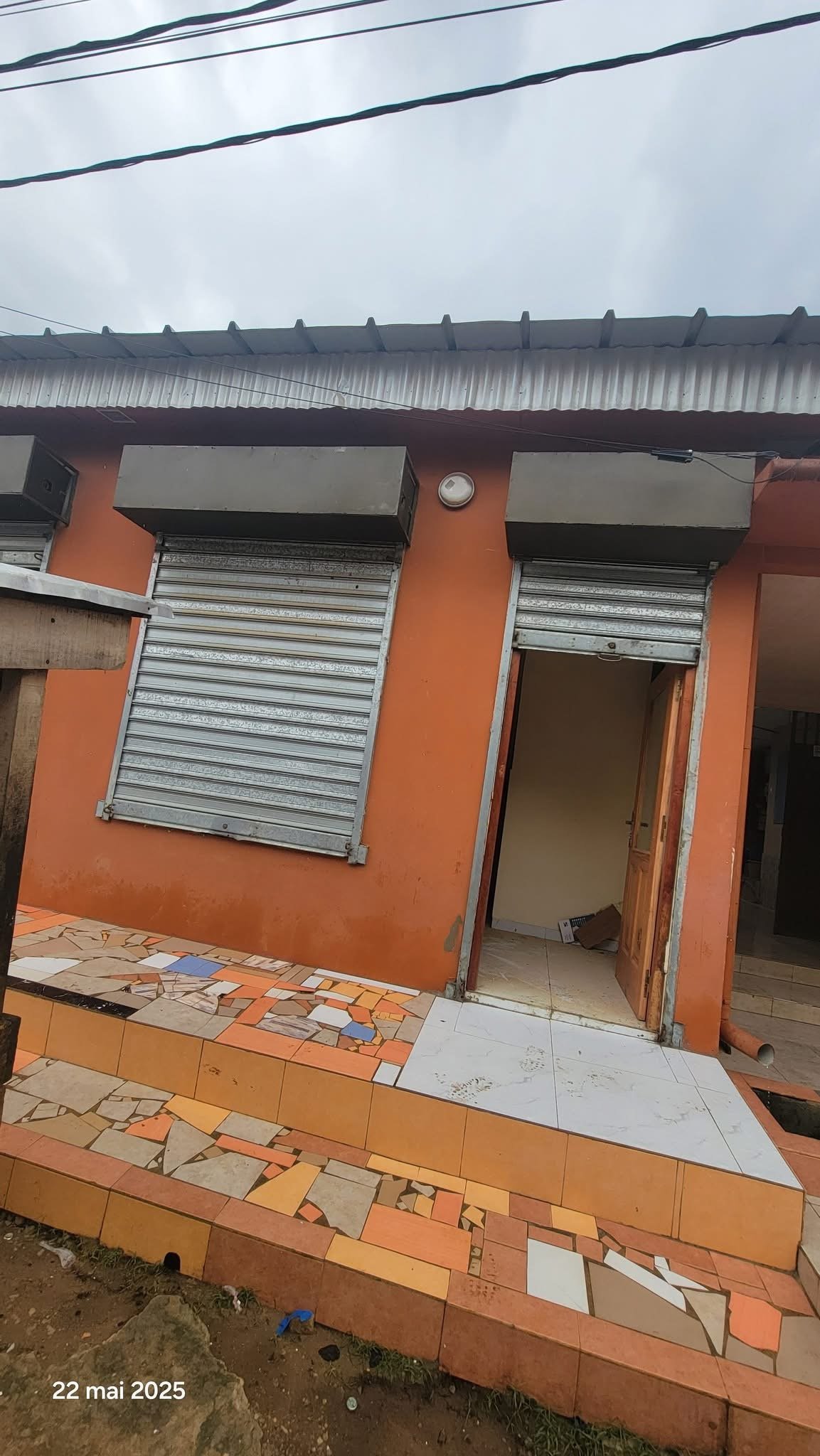 Loue magasin Bingerville