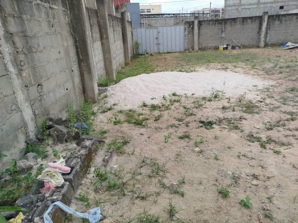 Terrain à vendre cité cir