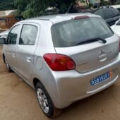 Vends Mitsubishi Mirage 2016
