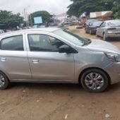 Vends Mitsubishi Mirage 2016