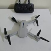 Drone E88 caméra 4