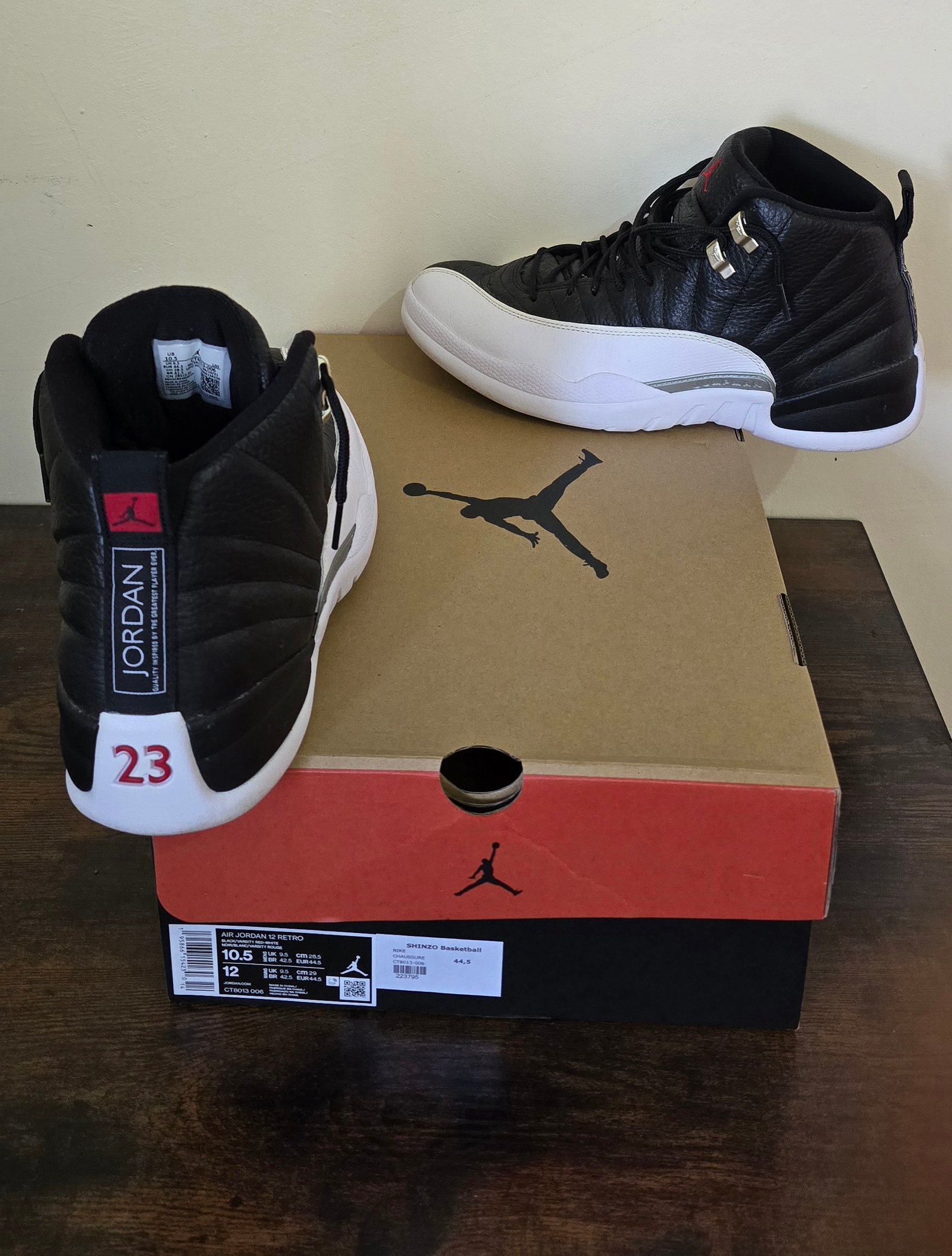 AIR JORDAN 12 – J12