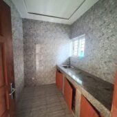 Studio à louer Angré château