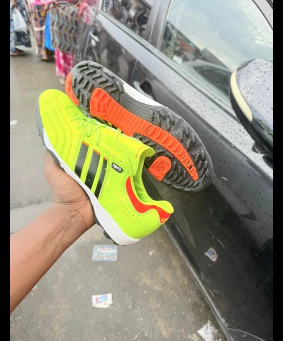 SYNTHÉTIQUE NIKE à vendre