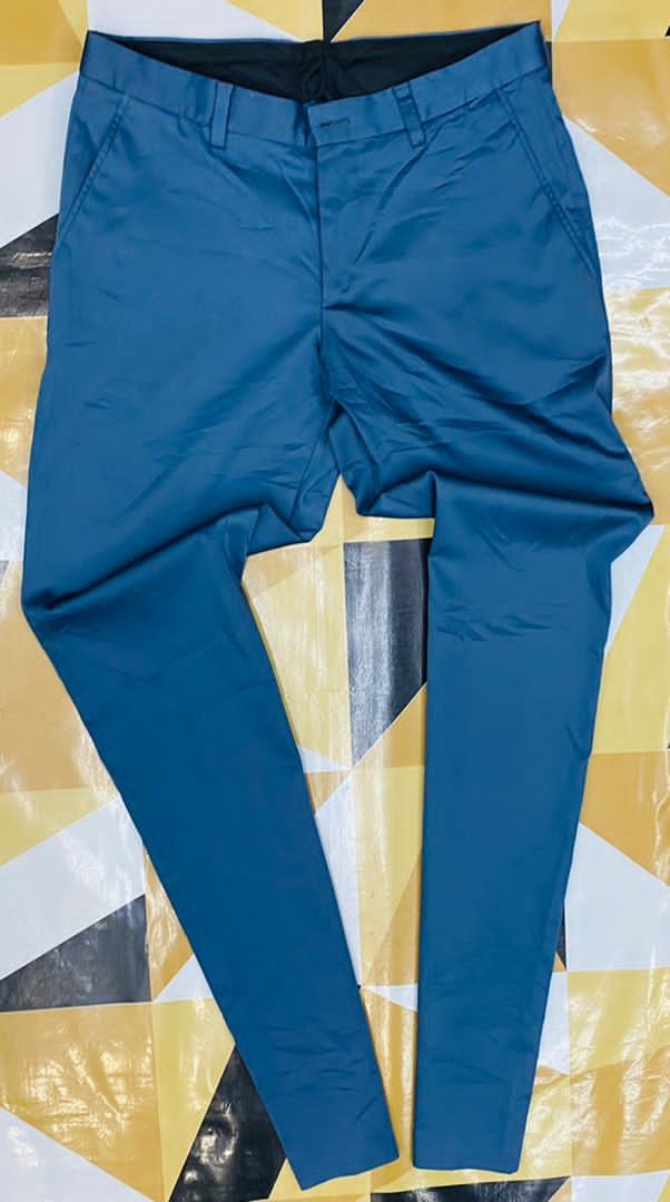 Pantalon chino slim-fit bleu