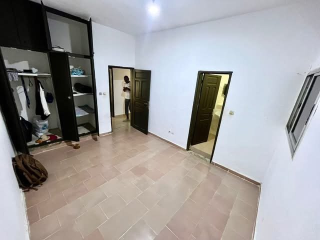 Appartement à louer à Cocody