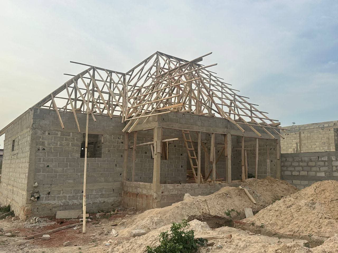 VILLA À VENDRE ABENGOUROU