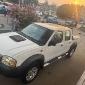 Nissan hardbody pick-up 4×4