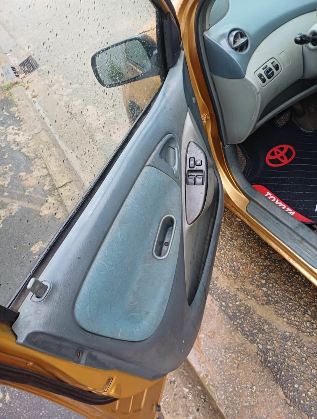 Toyota Yaris boîte auto RAS