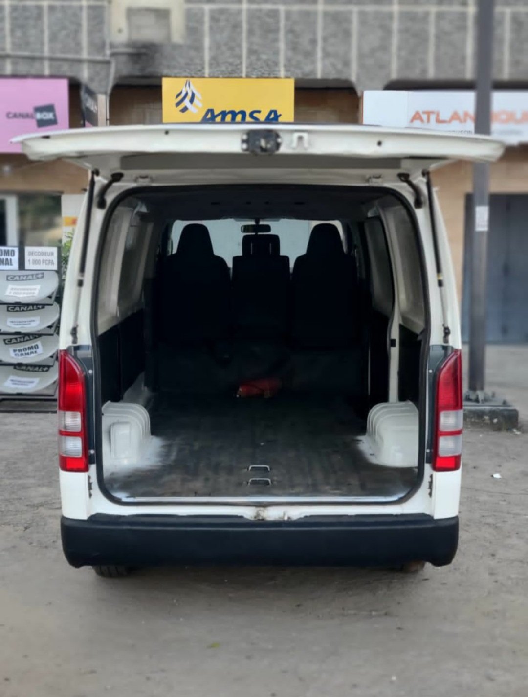 TOYOTA HIACE FOURGON 2020
