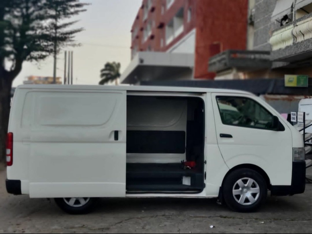 TOYOTA HIACE FOURGON 2020