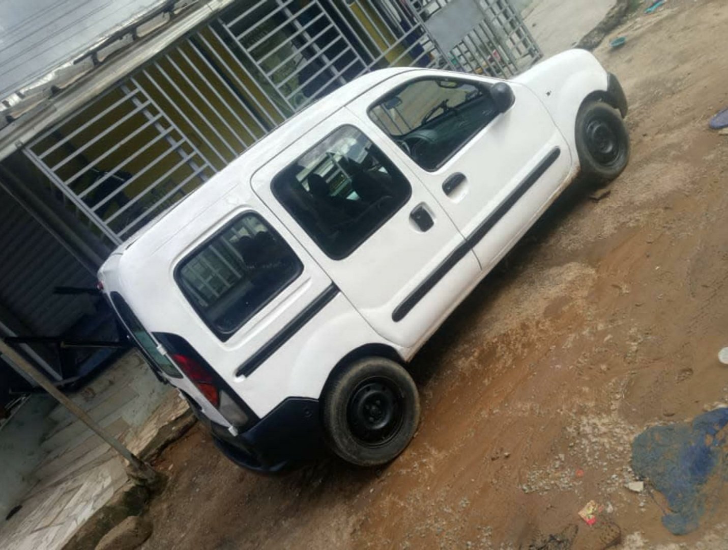 Utilitaire Renault à vendre