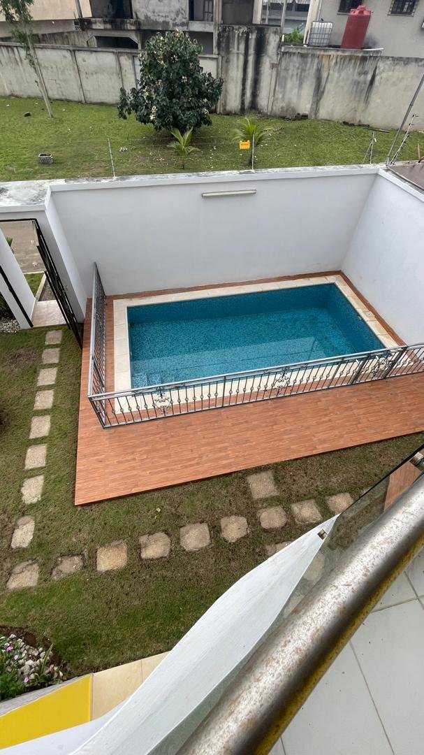 A vendre Villa Duplex à Grand-Bassam