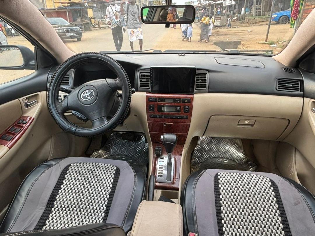 Toyota Corolla boîte auto