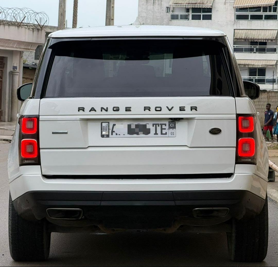 RANGE ROVER VOGUE À VENDRE