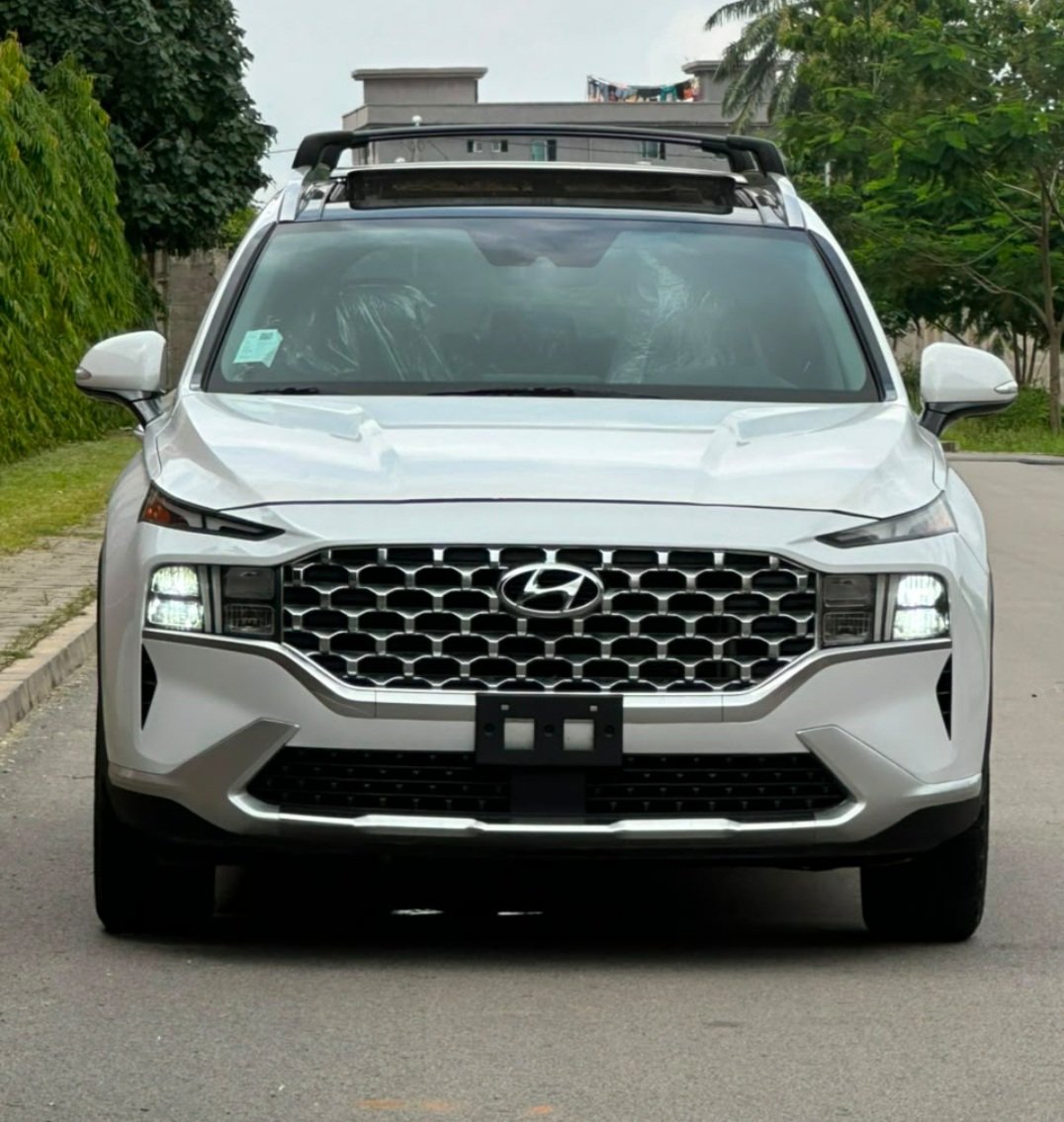 HYUNDAI SANTA FE SEL FULL OPTIONS