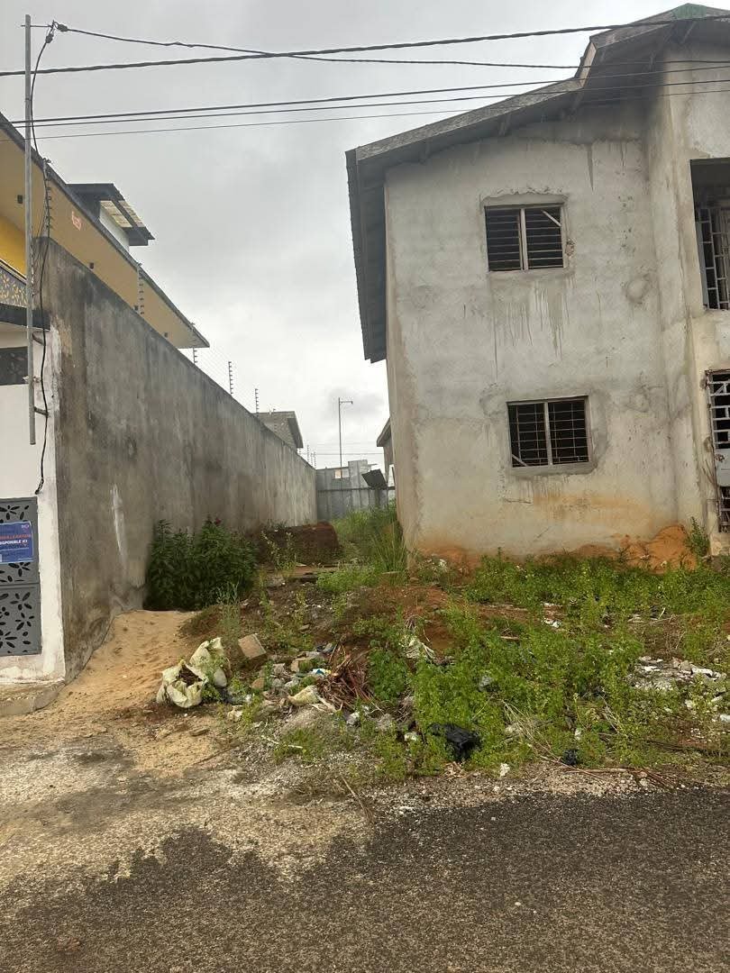 DUPLEX Bingerville Feh Kessé Y4