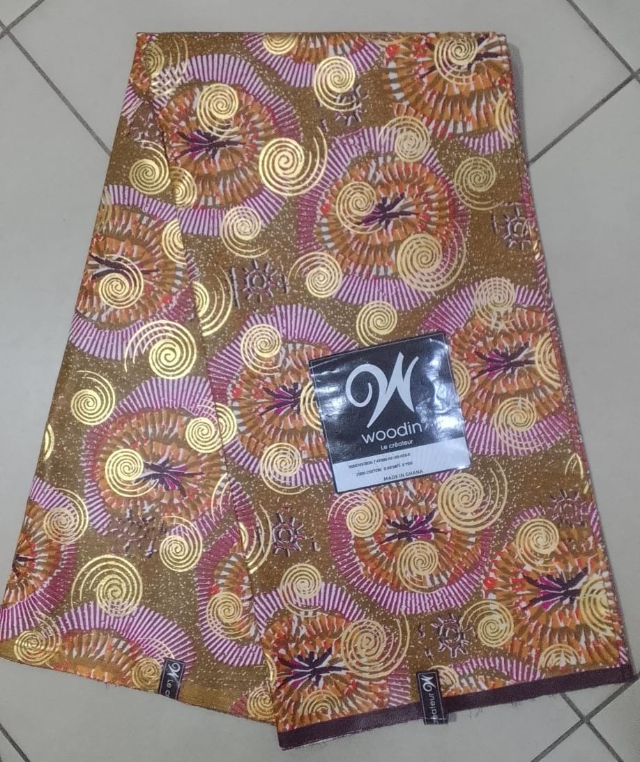 Woodin aux tons dorés, marron et mauve : Éclat dorés