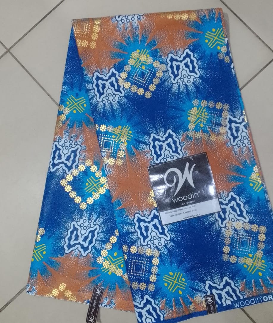 Woodin original bleu royal & cuivré.le charme du bleu bleu profond et des touchés dorées