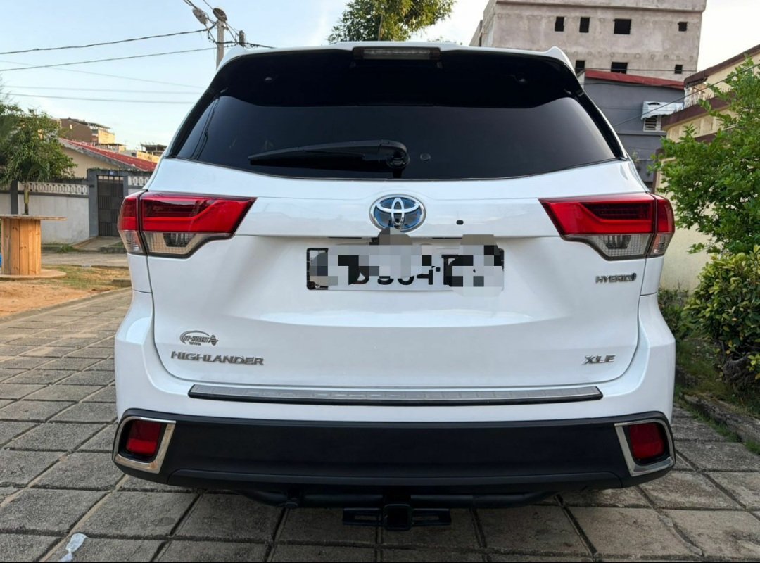 Toyota HIGHLANDER HYBRID XLE