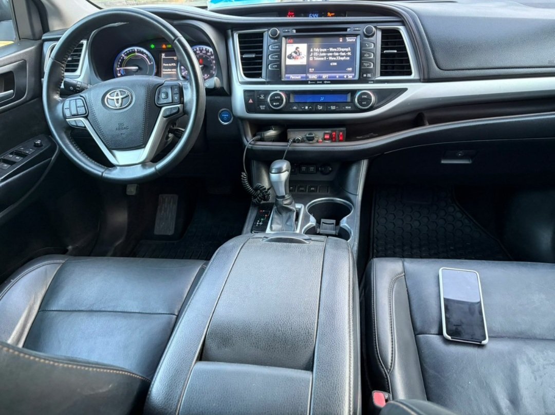 Toyota HIGHLANDER HYBRID XLE