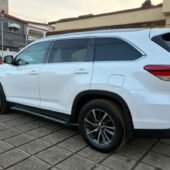 Toyota HIGHLANDER HYBRID XLE