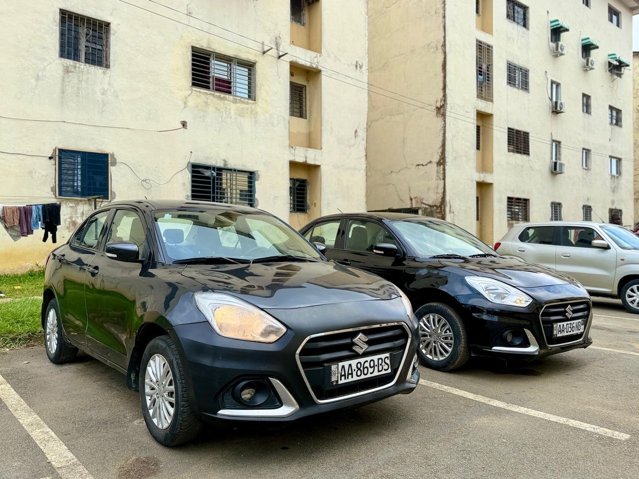 2 SUZUKI DZIRE à bon prix