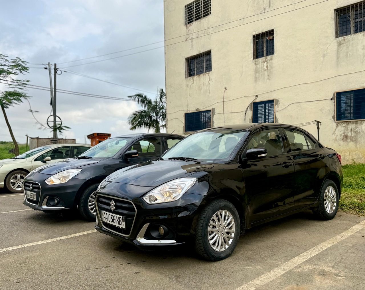 2 SUZUKI DZIRE à bon prix