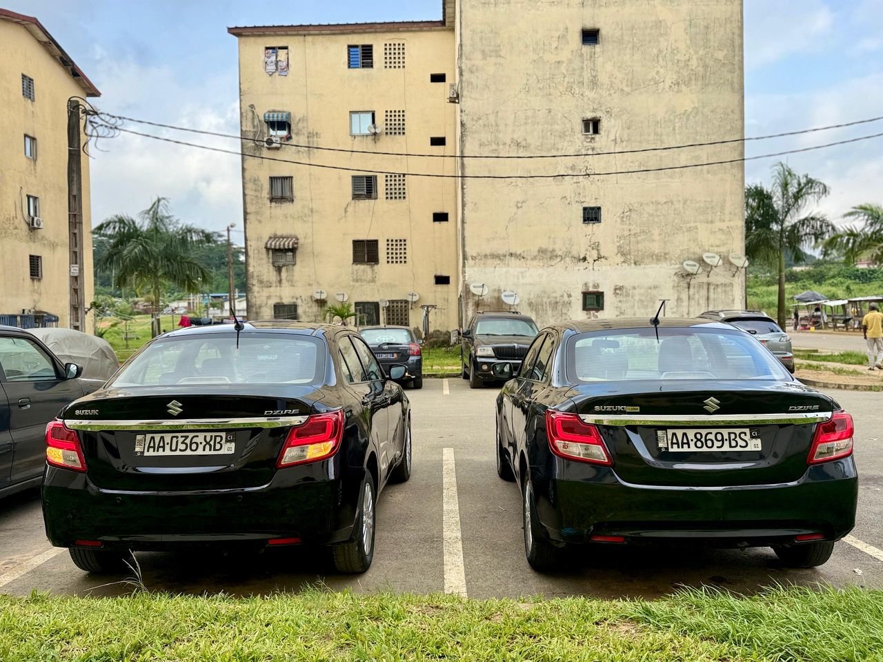 2 SUZUKI DZIRE à bon prix