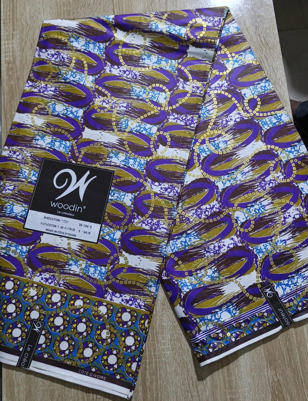 Pagne woodin innovation Violette Bleu Or