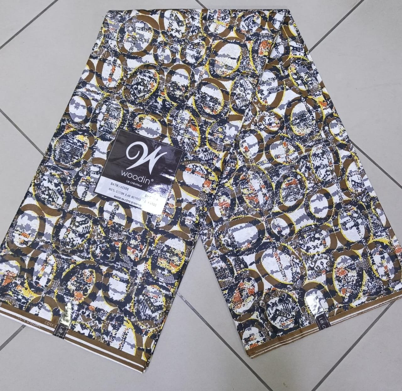 Woodin Batik Urbain Cercles design Marron Moutarde