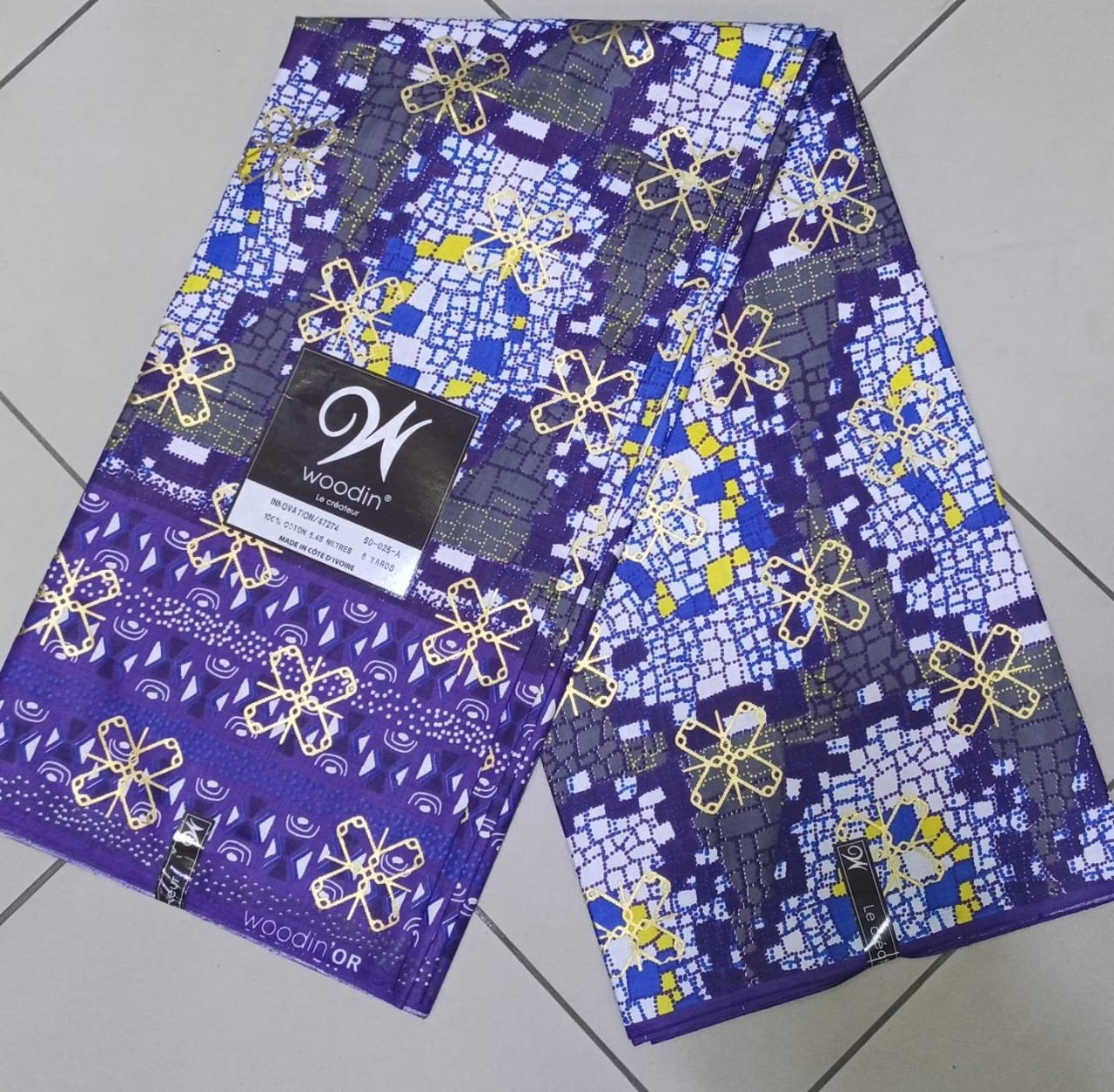 Pagne woodin Fleurs Royale Violet Doré