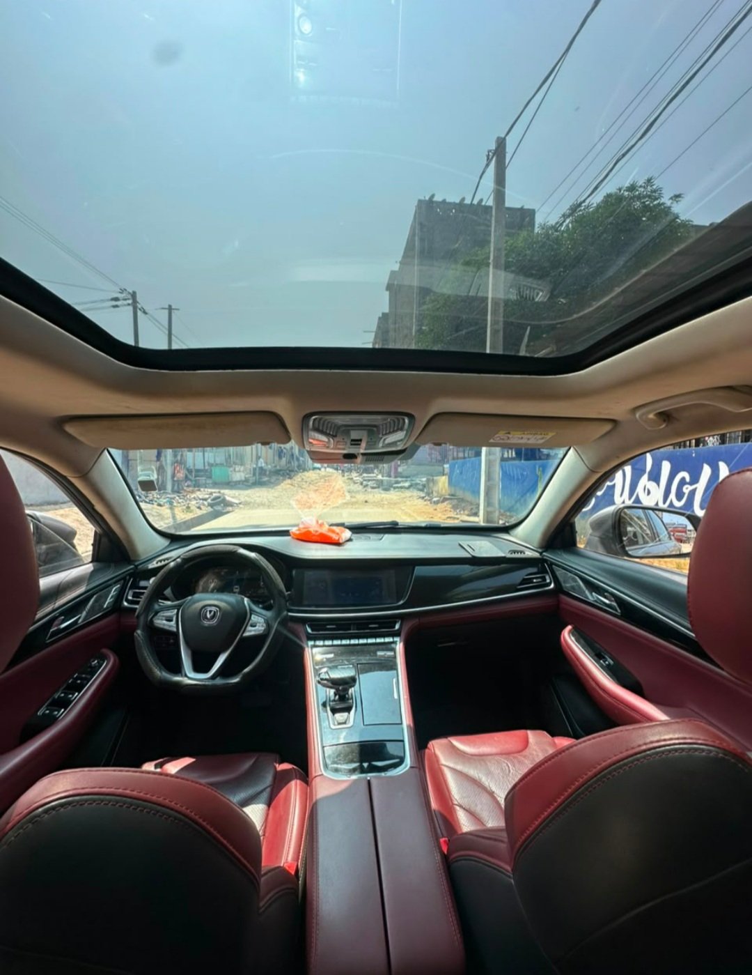 SUV CHANGAN CS85 COUPE Sport – Cuir Rouge