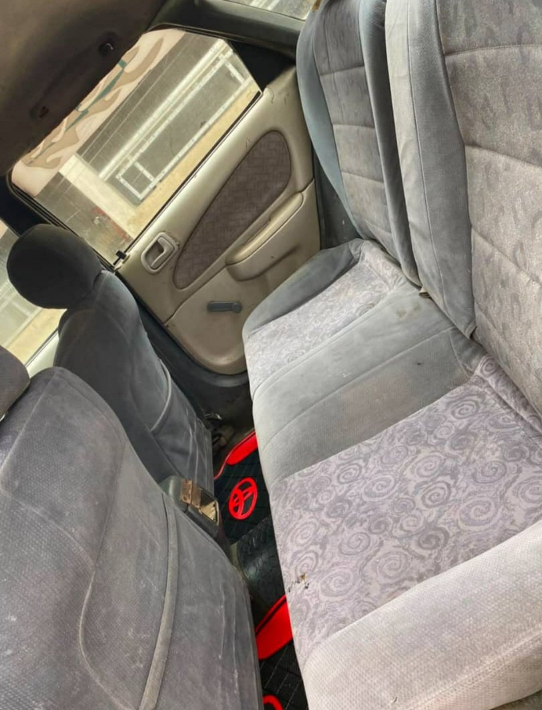 TOYOTA ETO’O bon prix Essence