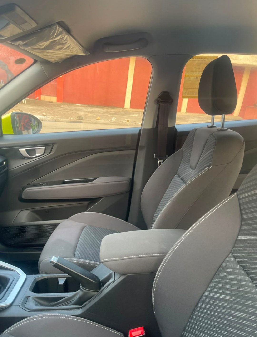 Voiture neuve en vente