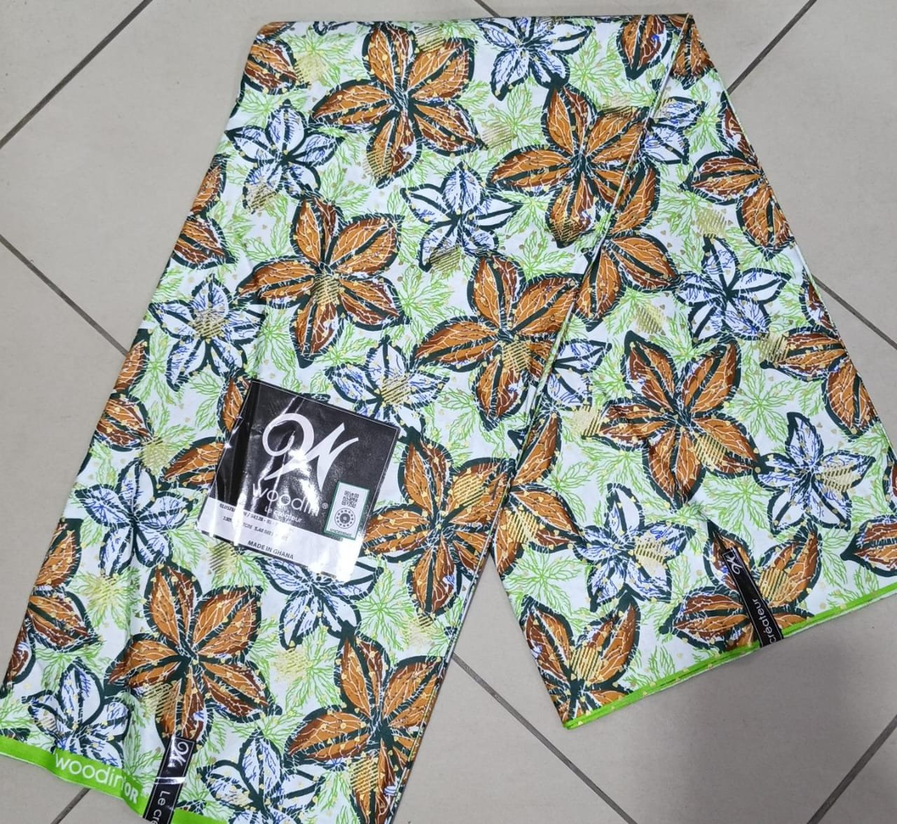 Woodin Or fleurs Tropicales Marron & Vert