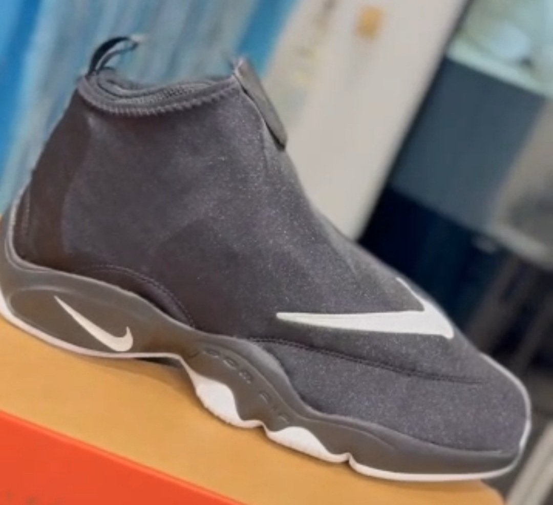 NIKE AIR ZOOM FLIGHT 98 “THE GLOVE”